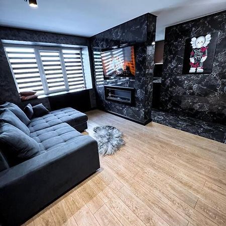 Black Pearl Luxury Apartment ベンツピルス エクステリア 写真