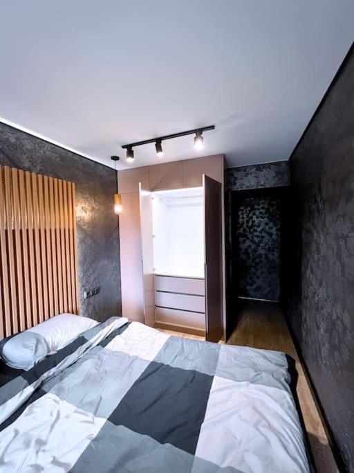 Black Pearl Luxury Apartment ベンツピルス エクステリア 写真